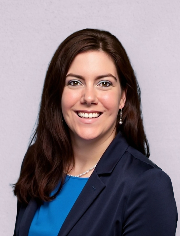 Allison Quintanilla Plattsmier headshot