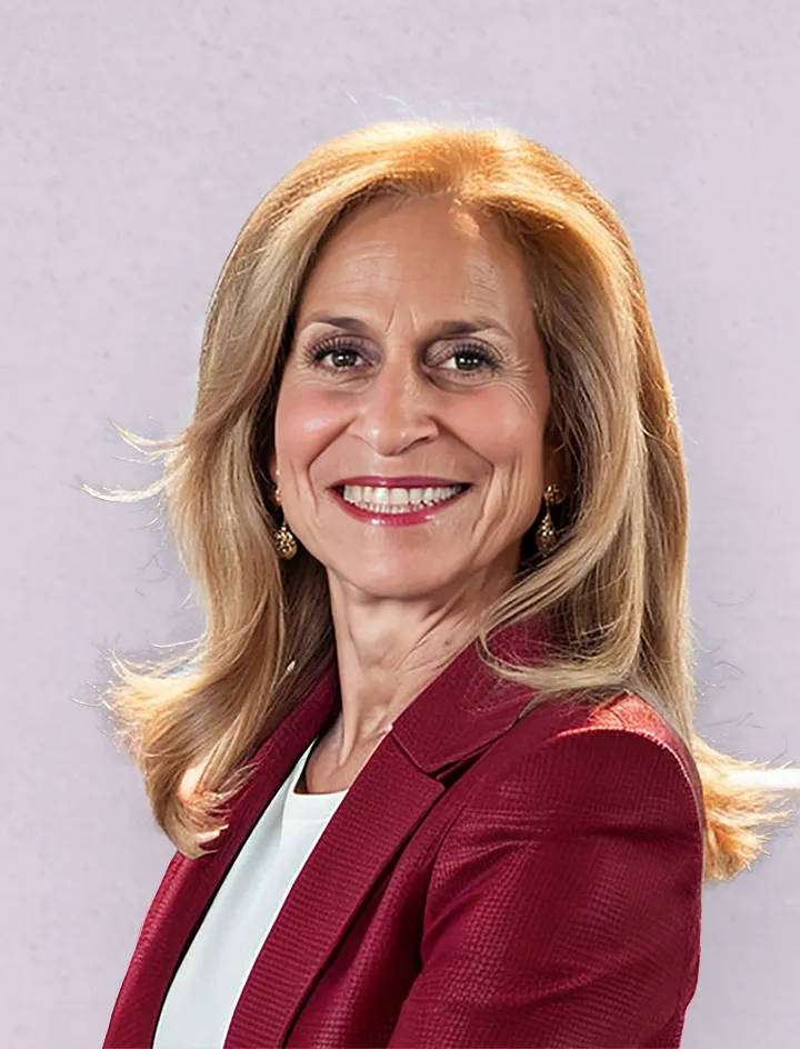 Susan Cooper headshot